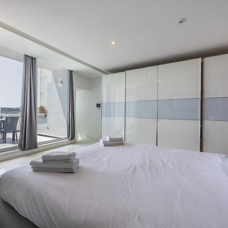 New Duplex Penthouse W Breathtaking Views By Sf Homes Gzira Exteriör bild