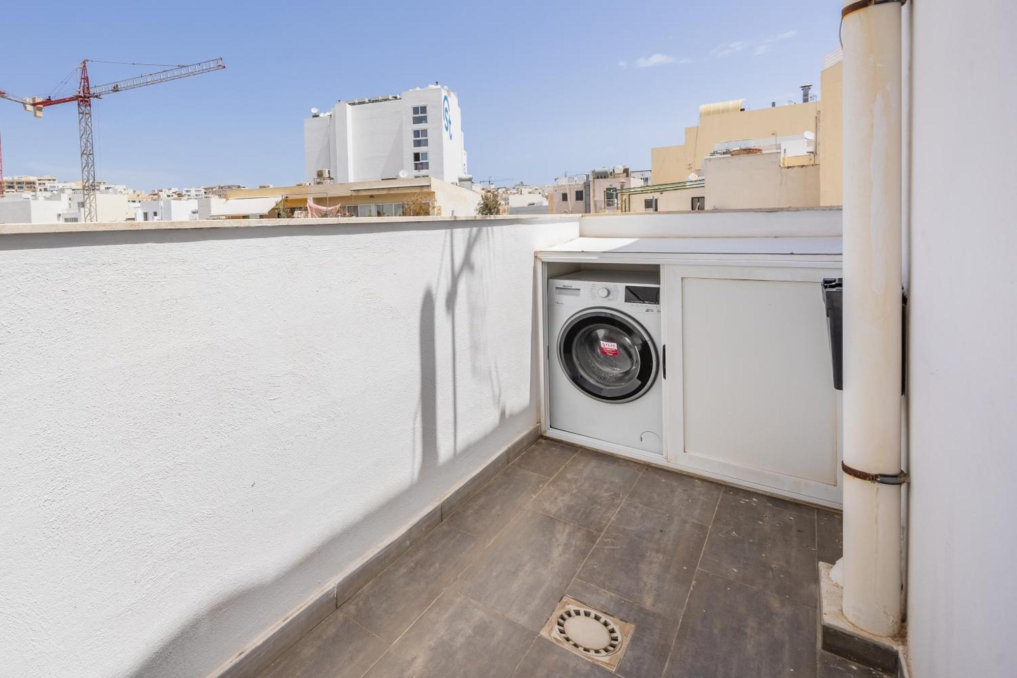 New Duplex Penthouse W Breathtaking Views By Sf Homes Gzira Exteriör bild
